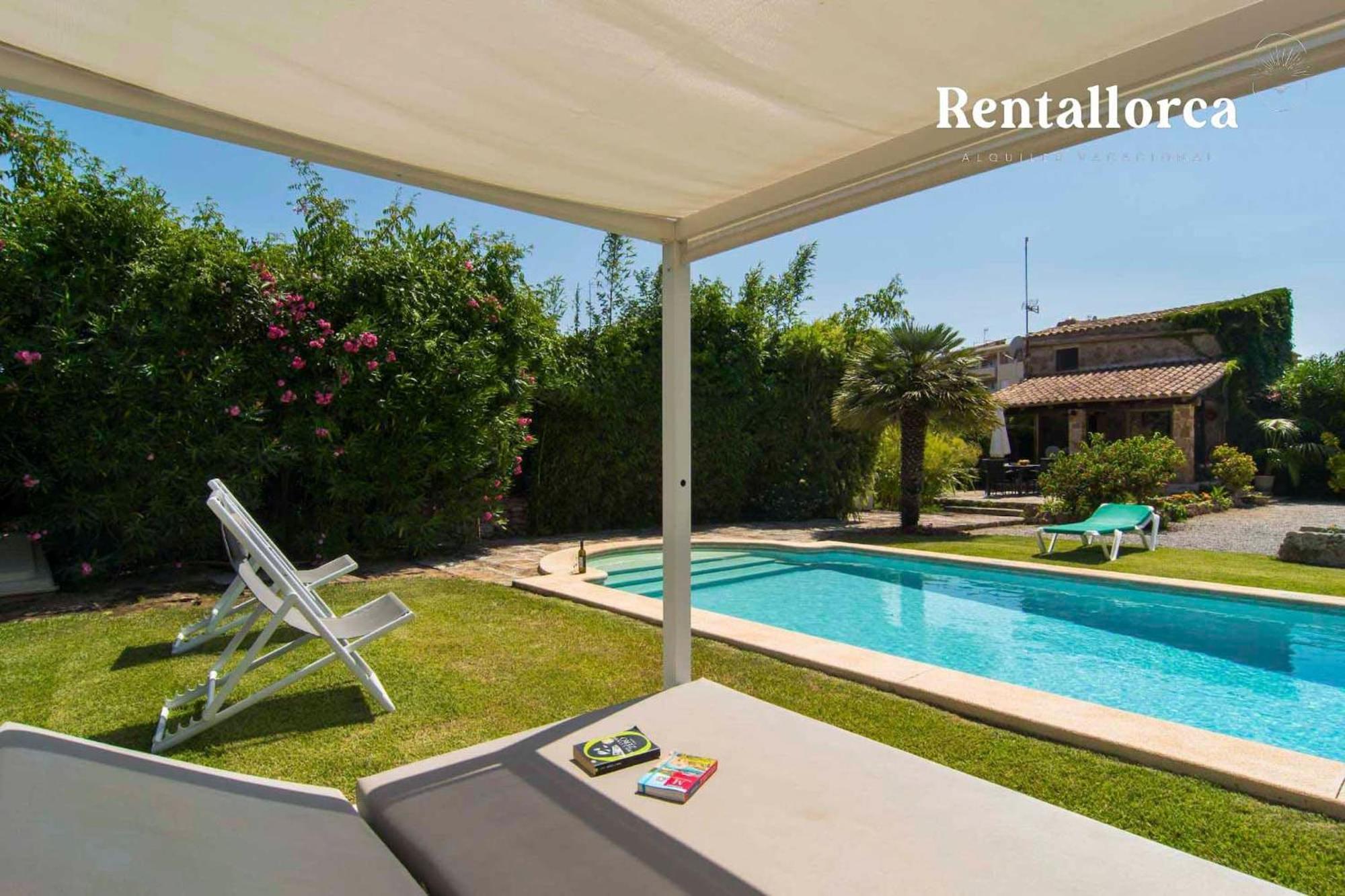 Country house Comteses Petit By Rentallorca *