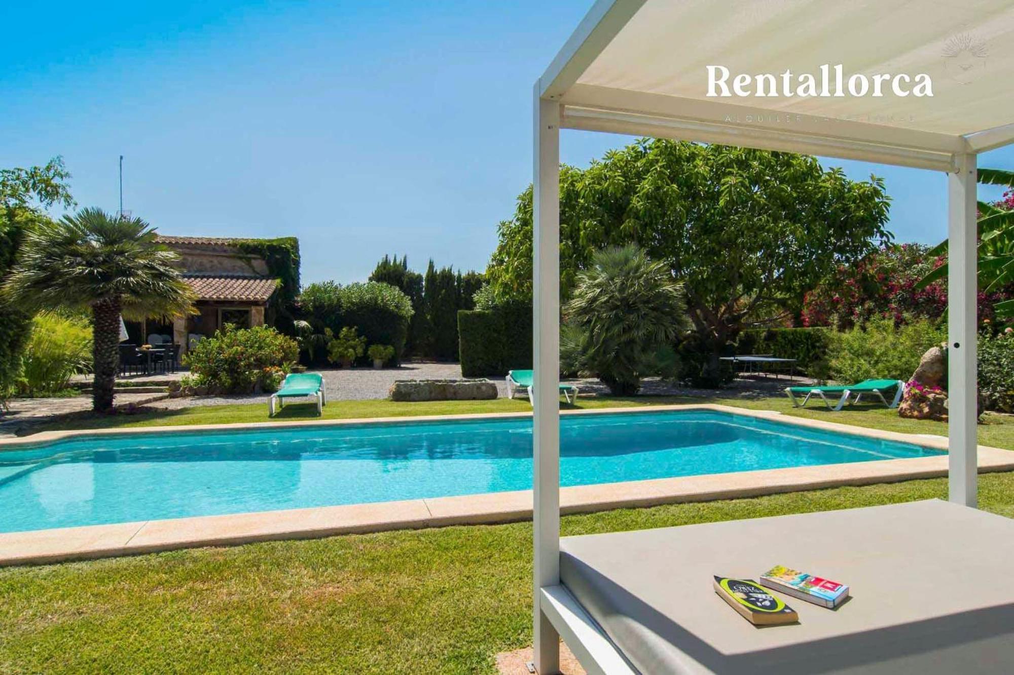 Comteses Petit By Rentallorca Country house